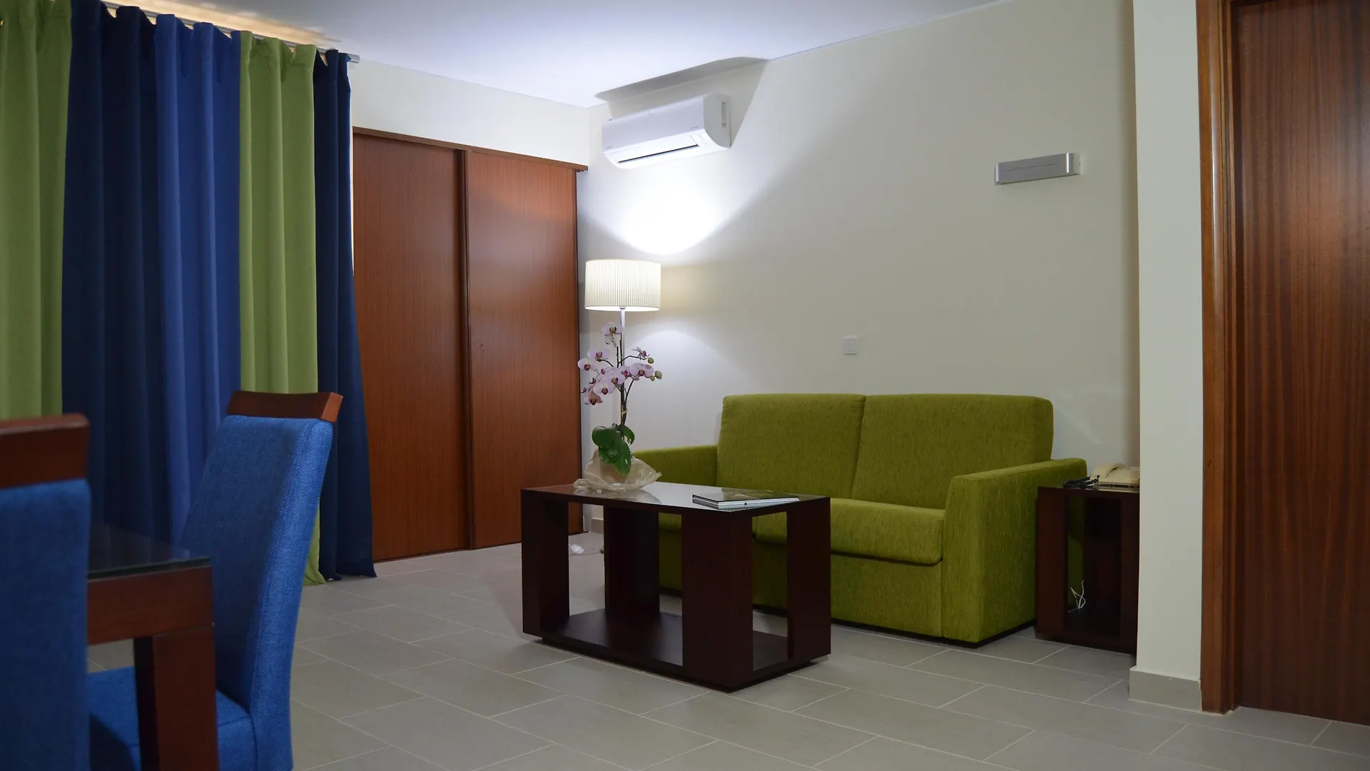Hotel Cais Da Oliveira Caniço 4*,  Portugal